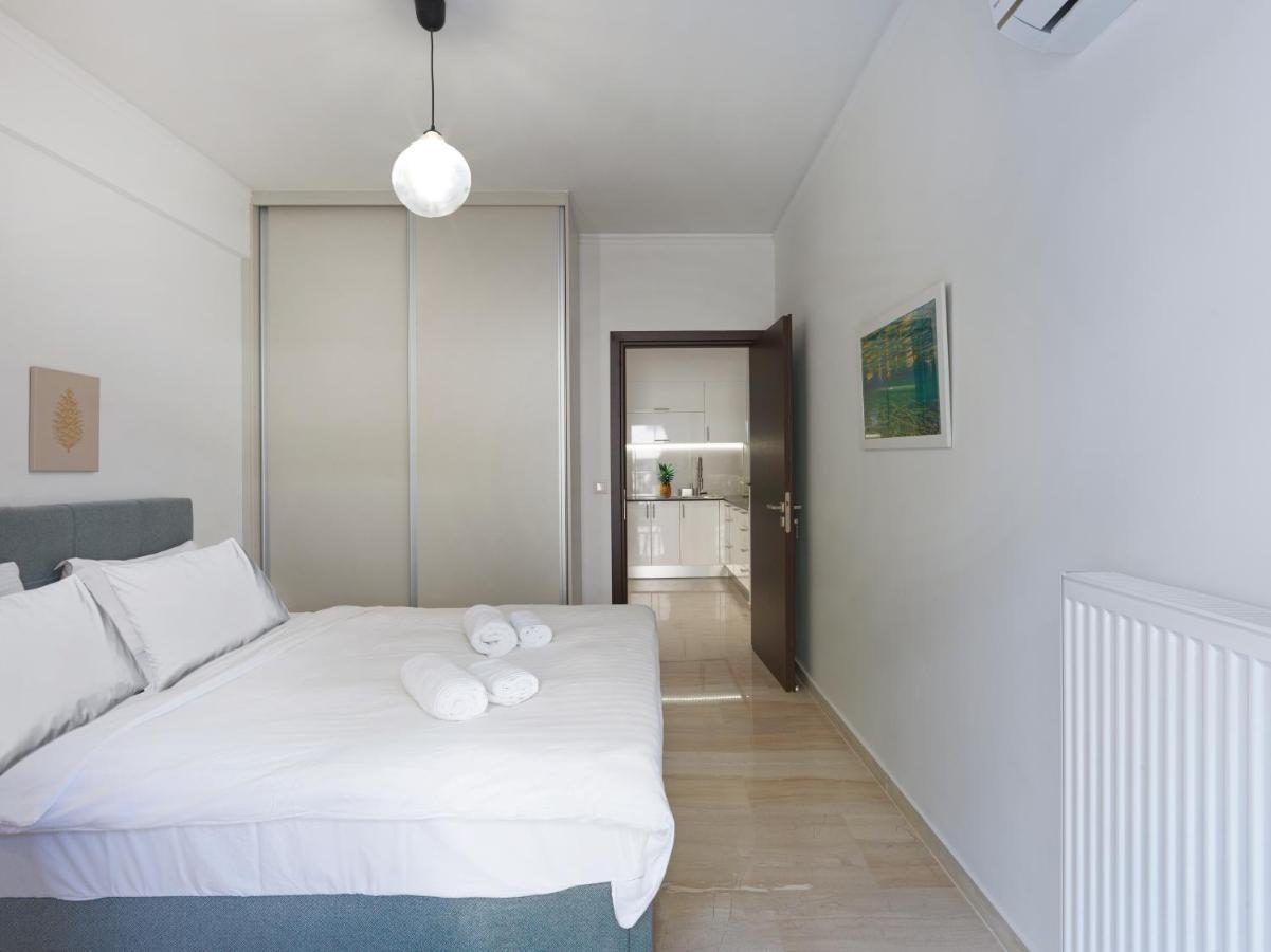 Newly Renovated Apartment In The Heart Of Athens Exterior photo