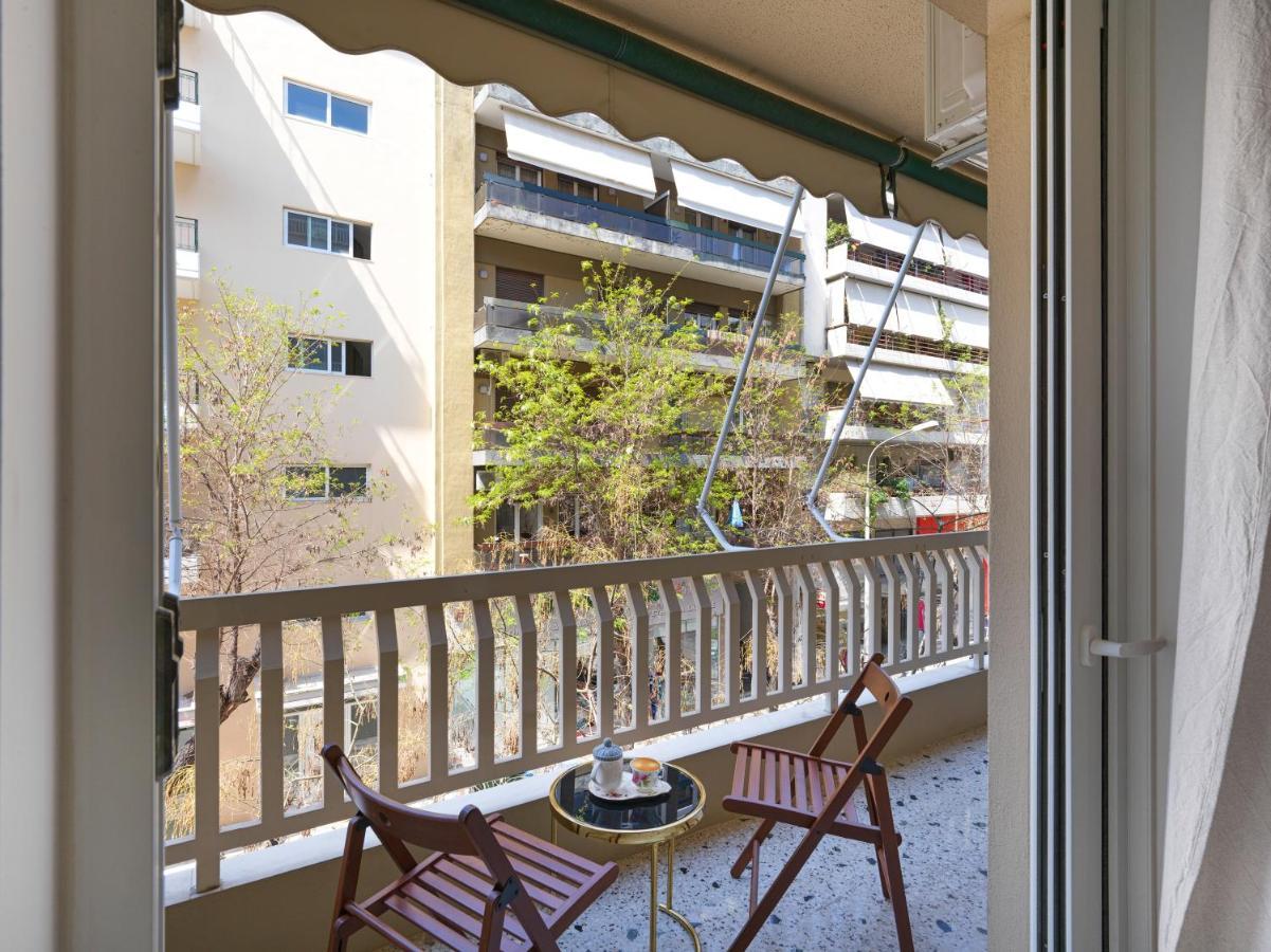 Newly Renovated Apartment In The Heart Of Athens Exterior photo
