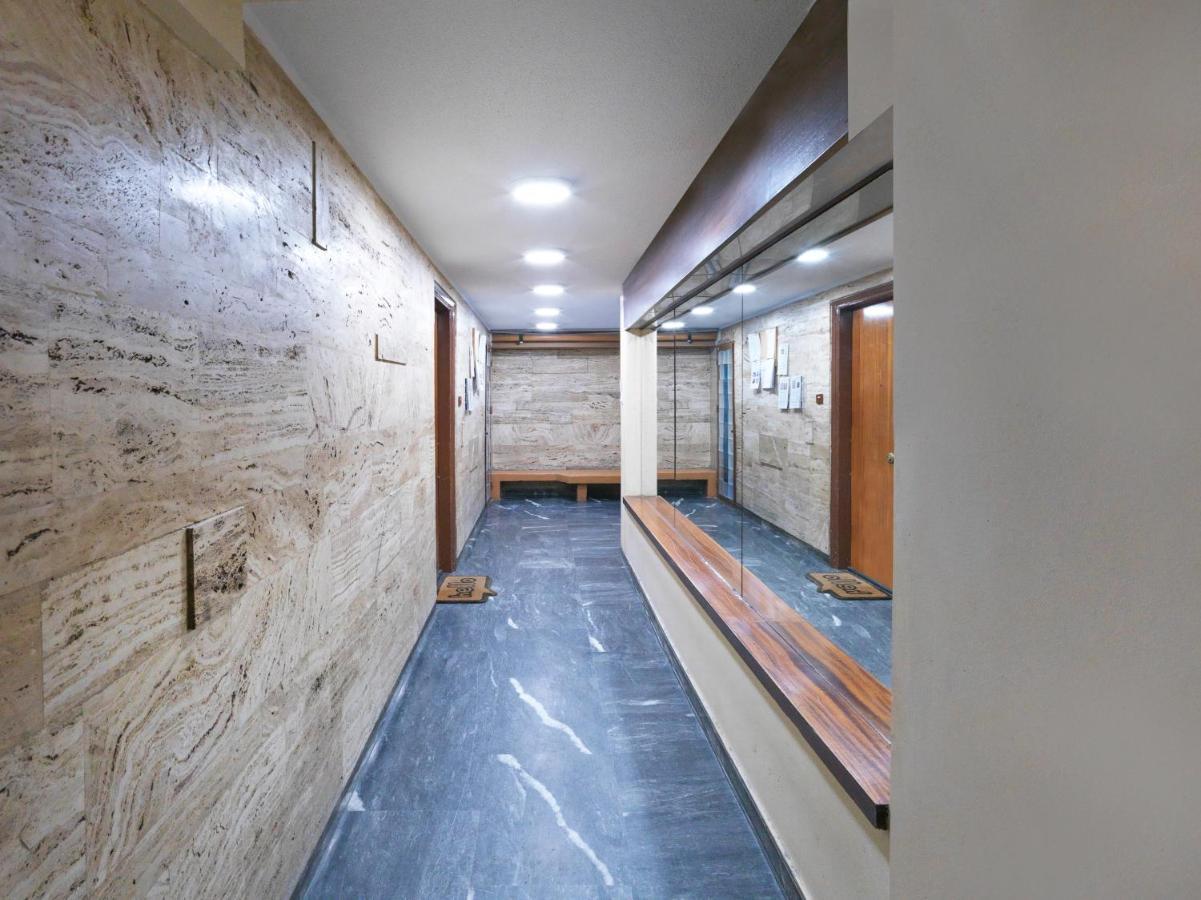 Newly Renovated Apartment In The Heart Of Athens Exterior photo